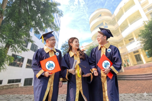 Sau đại học