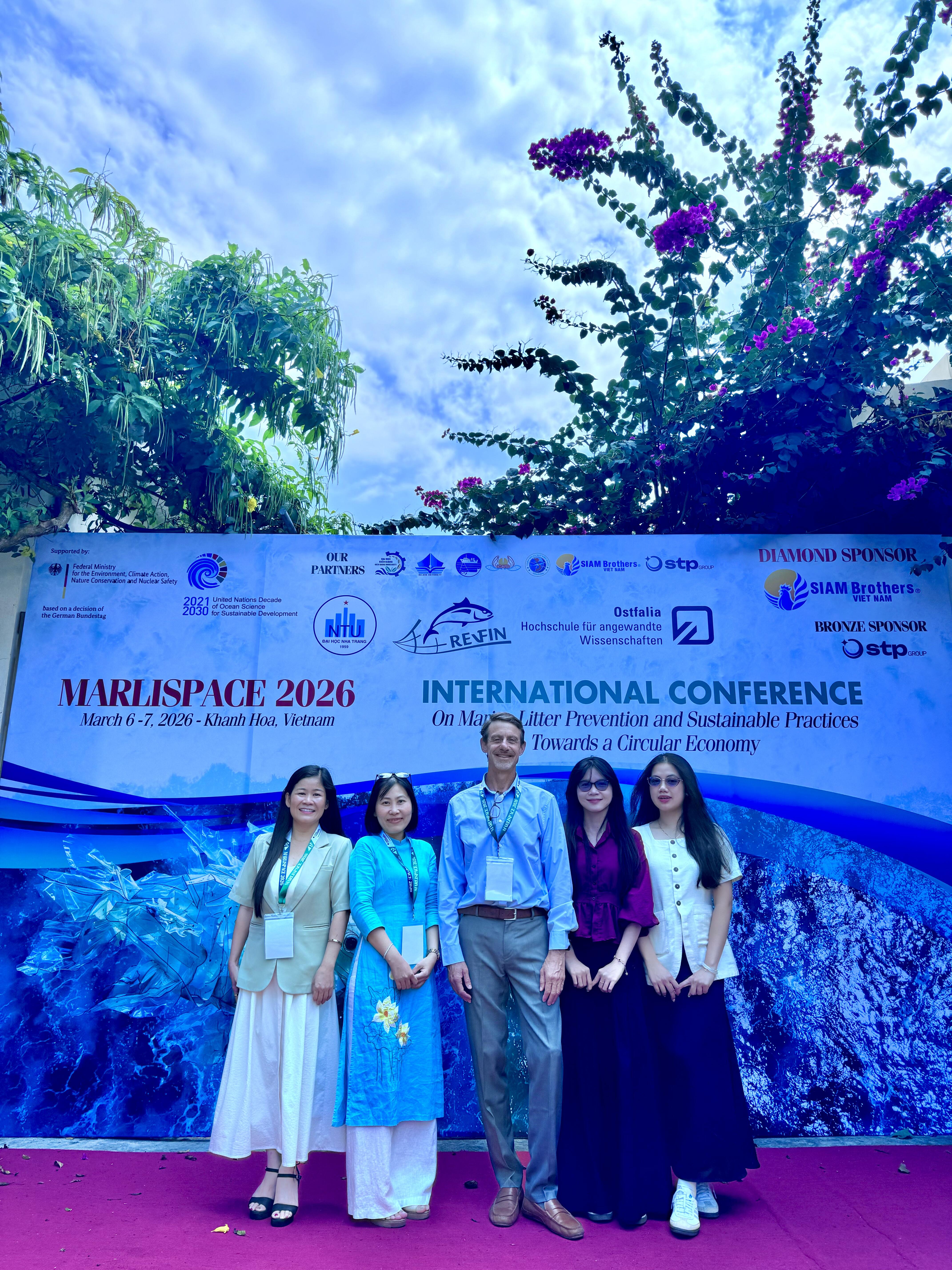 Giảng viên và sinh viên Khoa KTHH & MT tham gia Hội thảo quốc tế MARLISPACE 2026